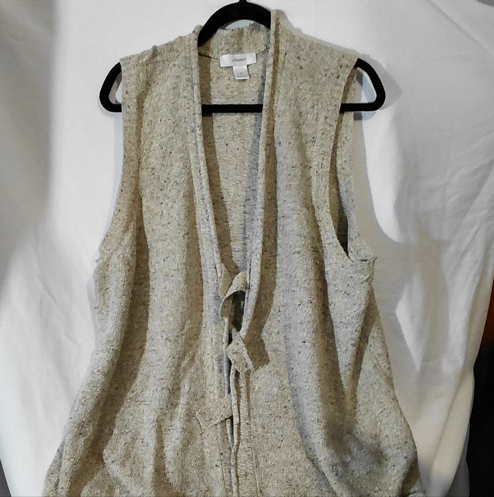 CJ Banks Light Gray Knit Vest